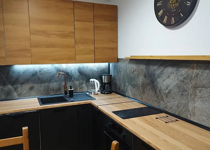 Zacisze Pod Ksieza Gora 아파트